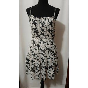 American Eagle Outfitters Black w/White Flowers Size 6 Women's Dress Party